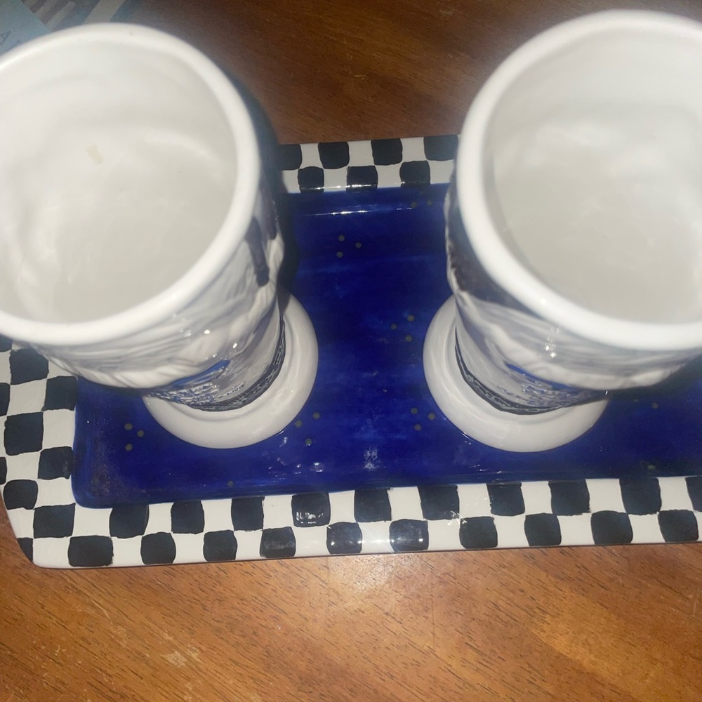 Two Oreo Cookie Ceramic Milkshake Glass, Mug with checkered tray.